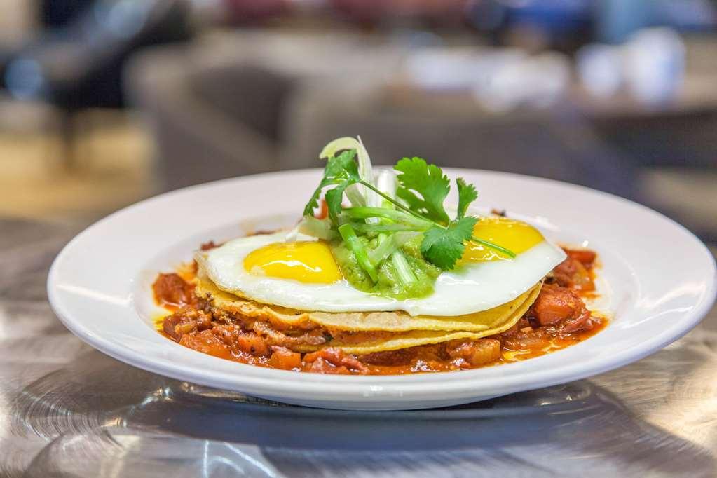 Cambria Hotel Phoenix - North Scottsdale Restaurant photo